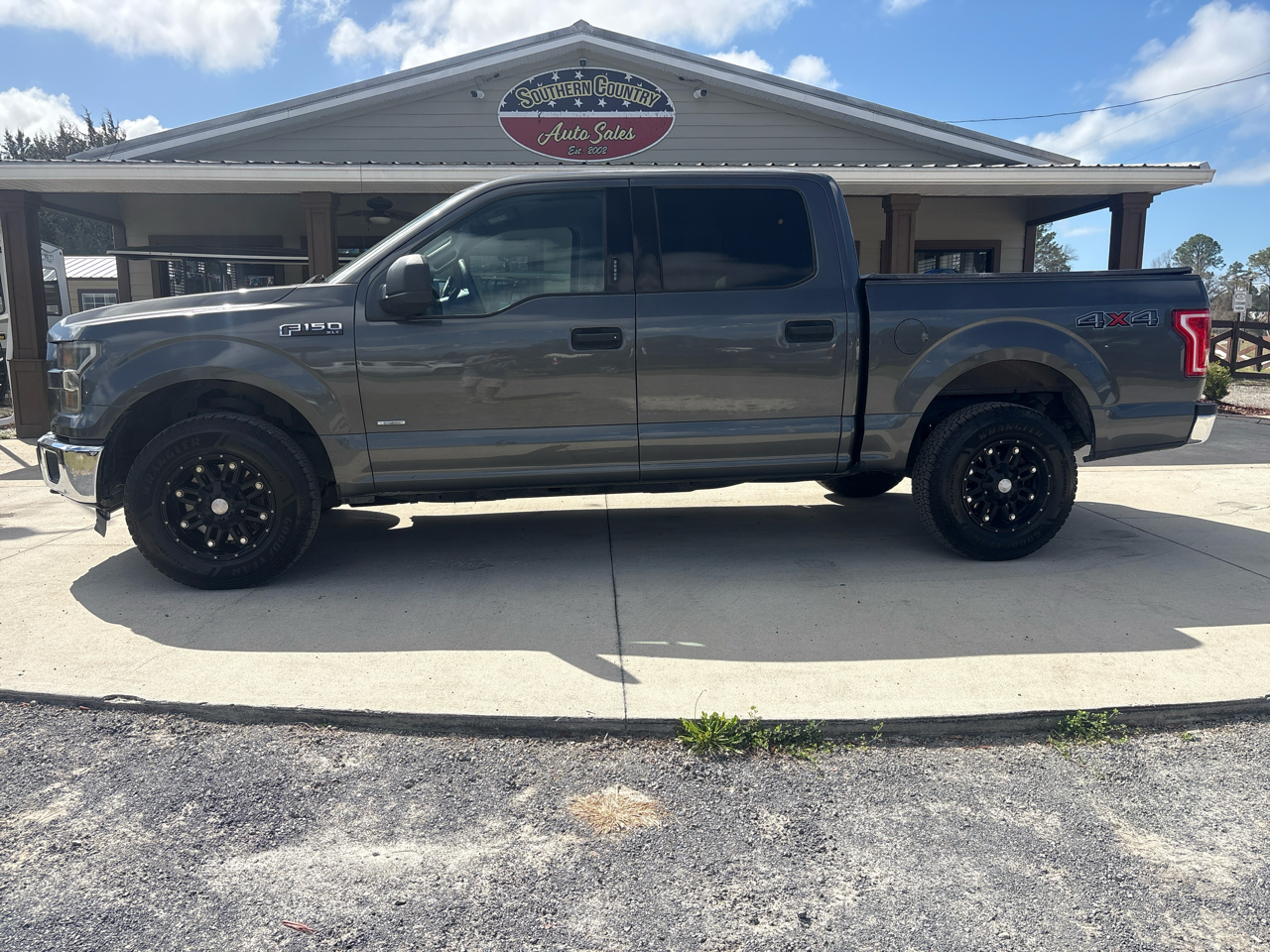 Ford F-150 4WD SuperCrew 145" XLT 2016