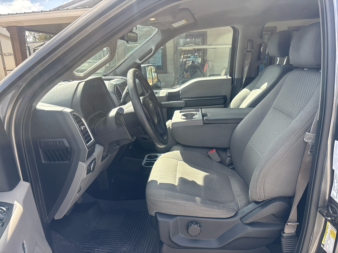 Ford F-150 4WD SuperCrew 145" XLT 2016