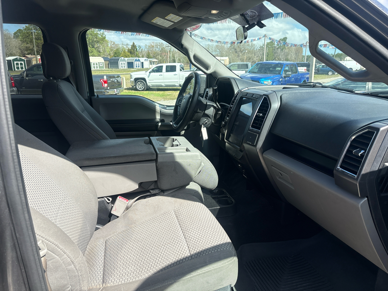 Ford F-150 4WD SuperCrew 145" XLT 2016