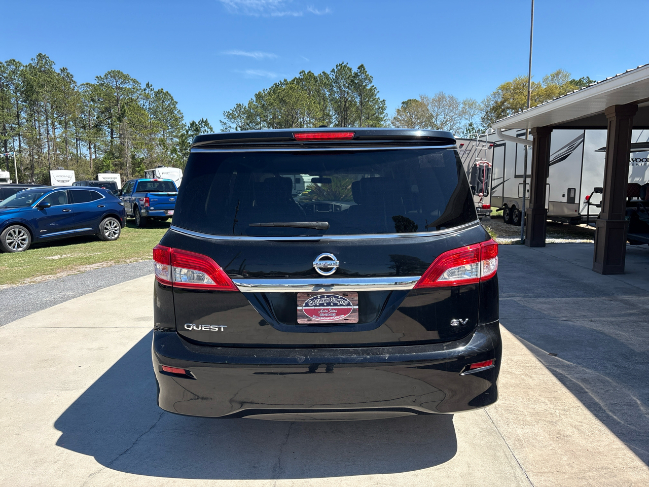 Nissan Quest 4dr SV 2015