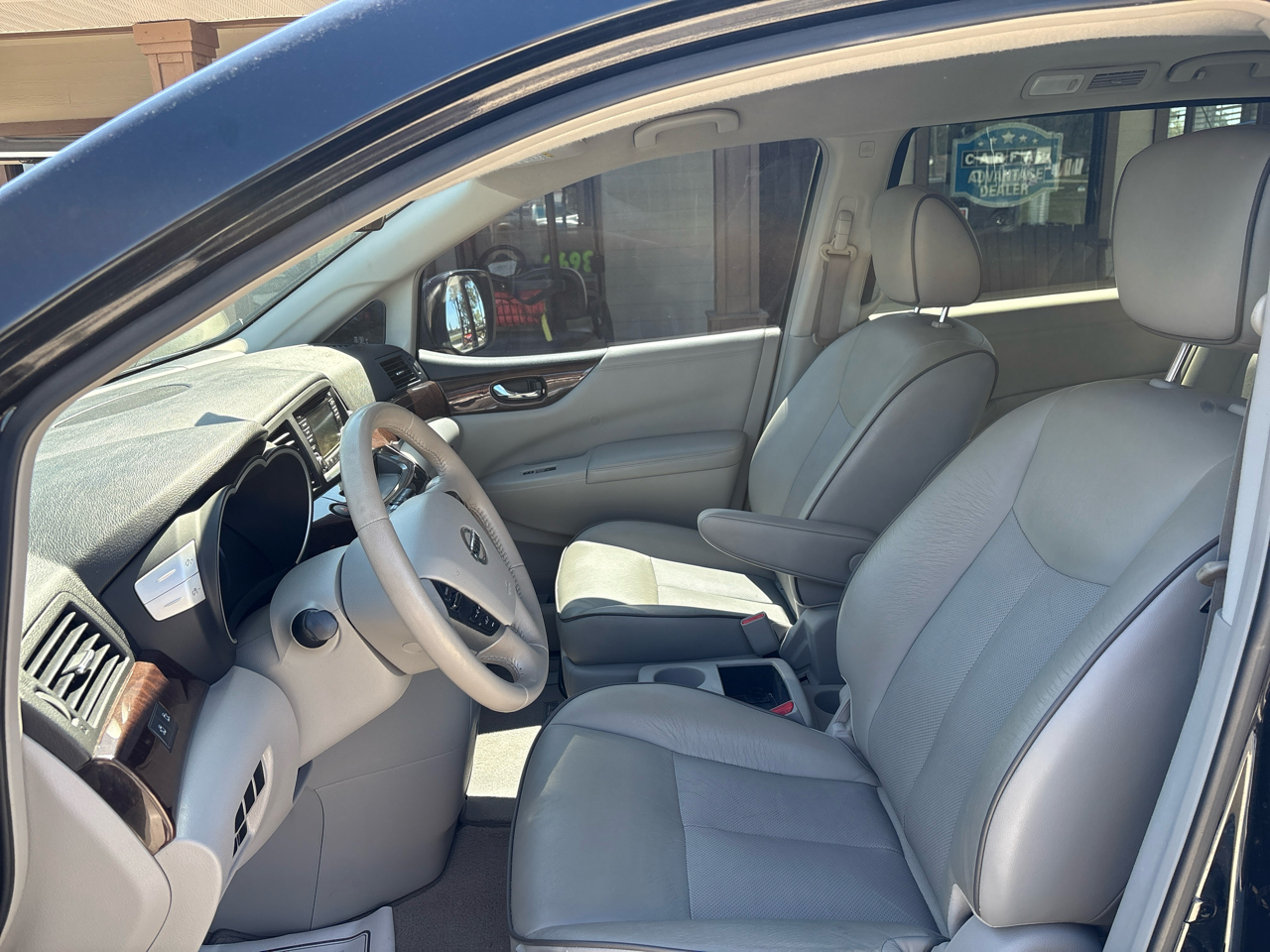 Nissan Quest 4dr SV 2015