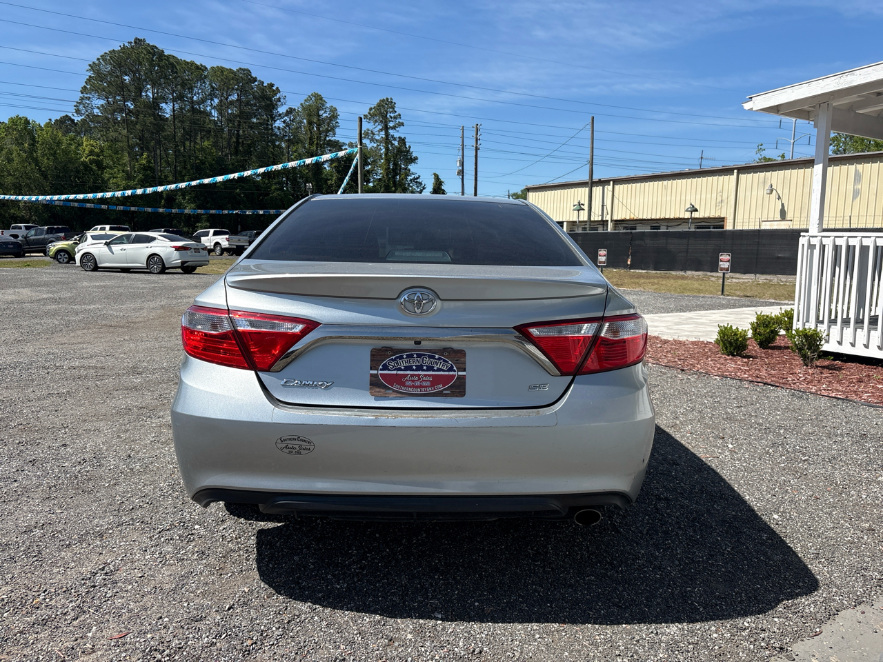 Toyota Camry 4dr Sdn I4 Auto SE w/Special Edition Pkg (Natl) 2016