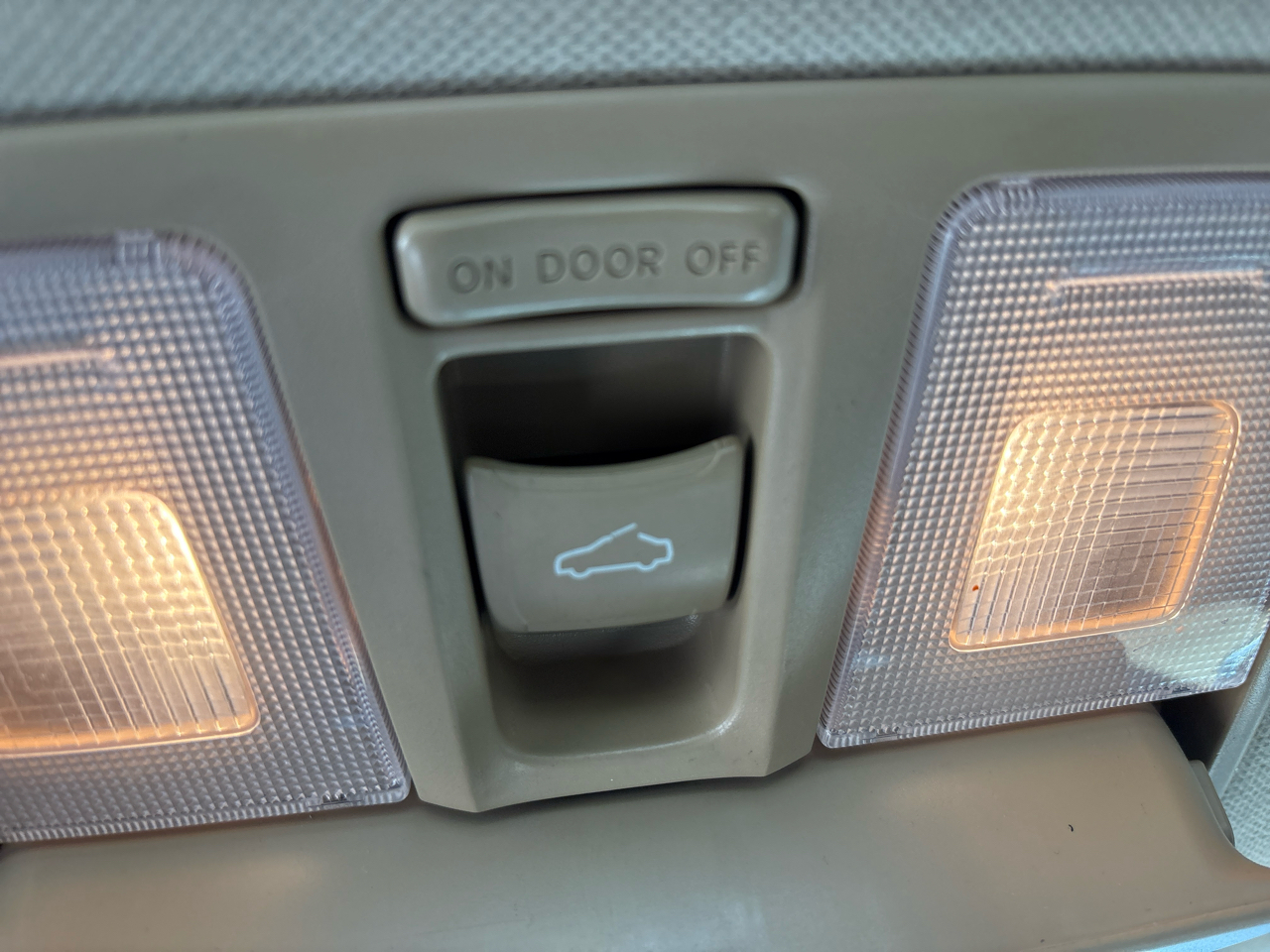 Hyundai Elantra 4dr Sdn Auto Limited (Ulsan Plant) 2013