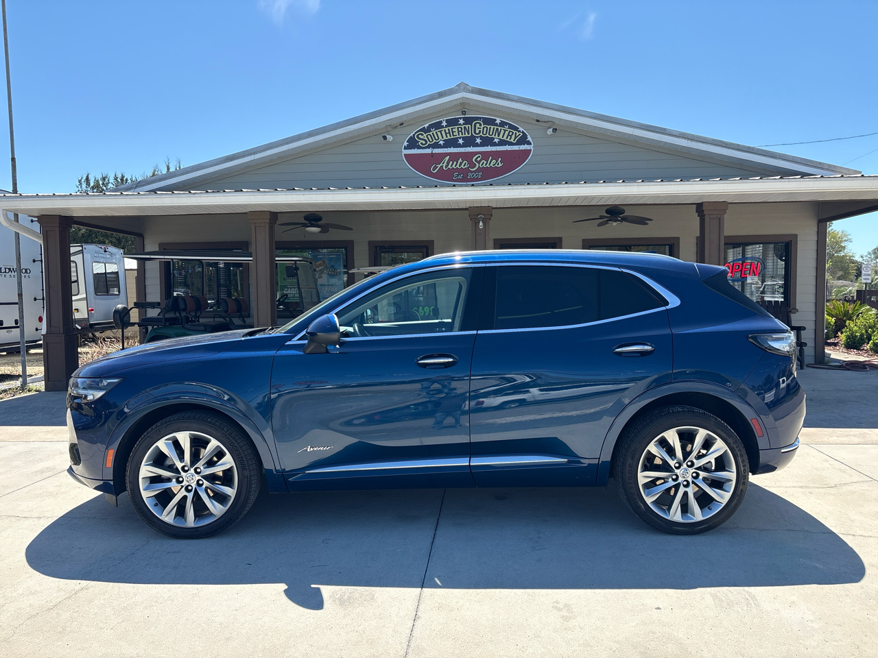 Buick Envision FWD 4dr Avenir 2023