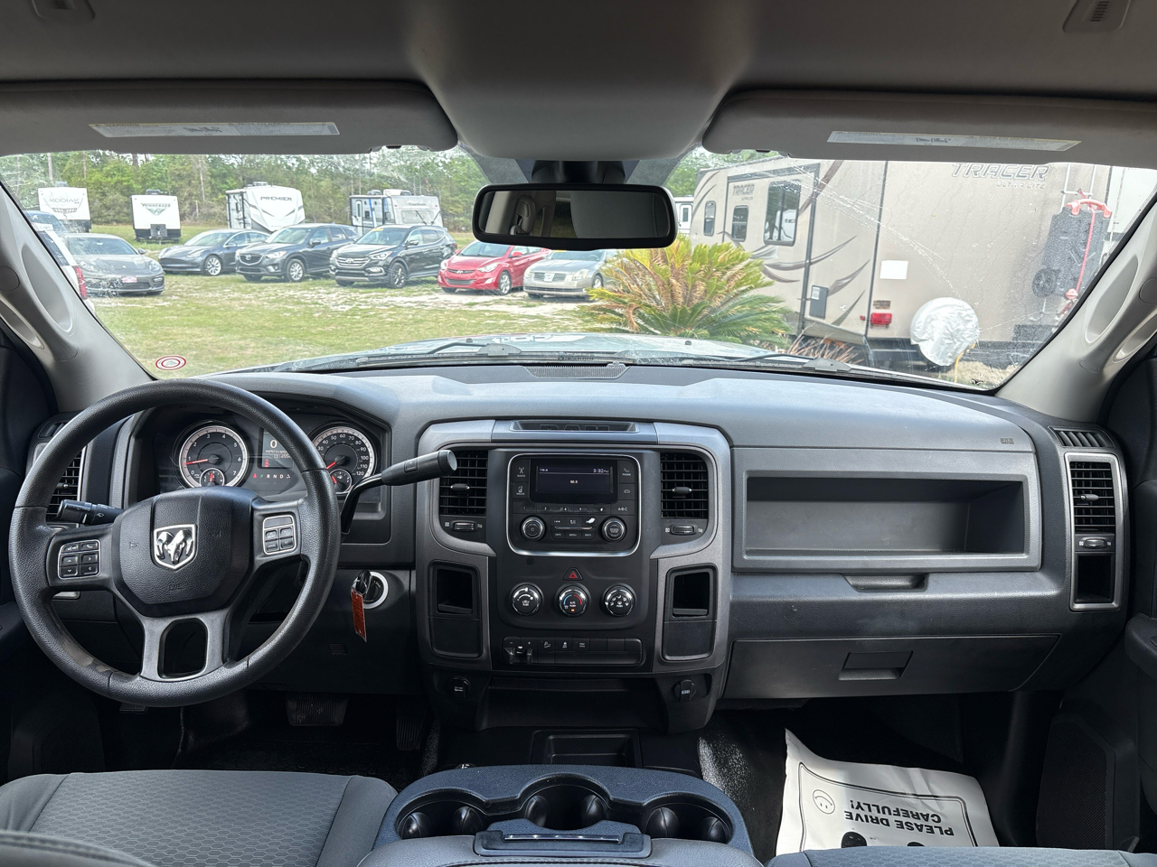 RAM 2500 Tradesman 4x4 Crew Cab 6'4" Box 2018