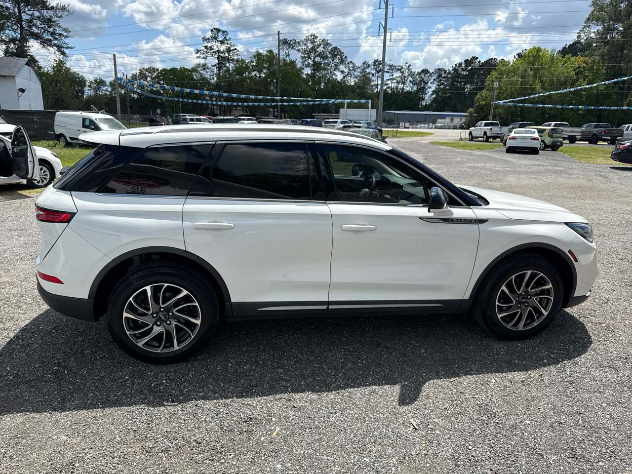 Lincoln Corsair Standard FWD 2021