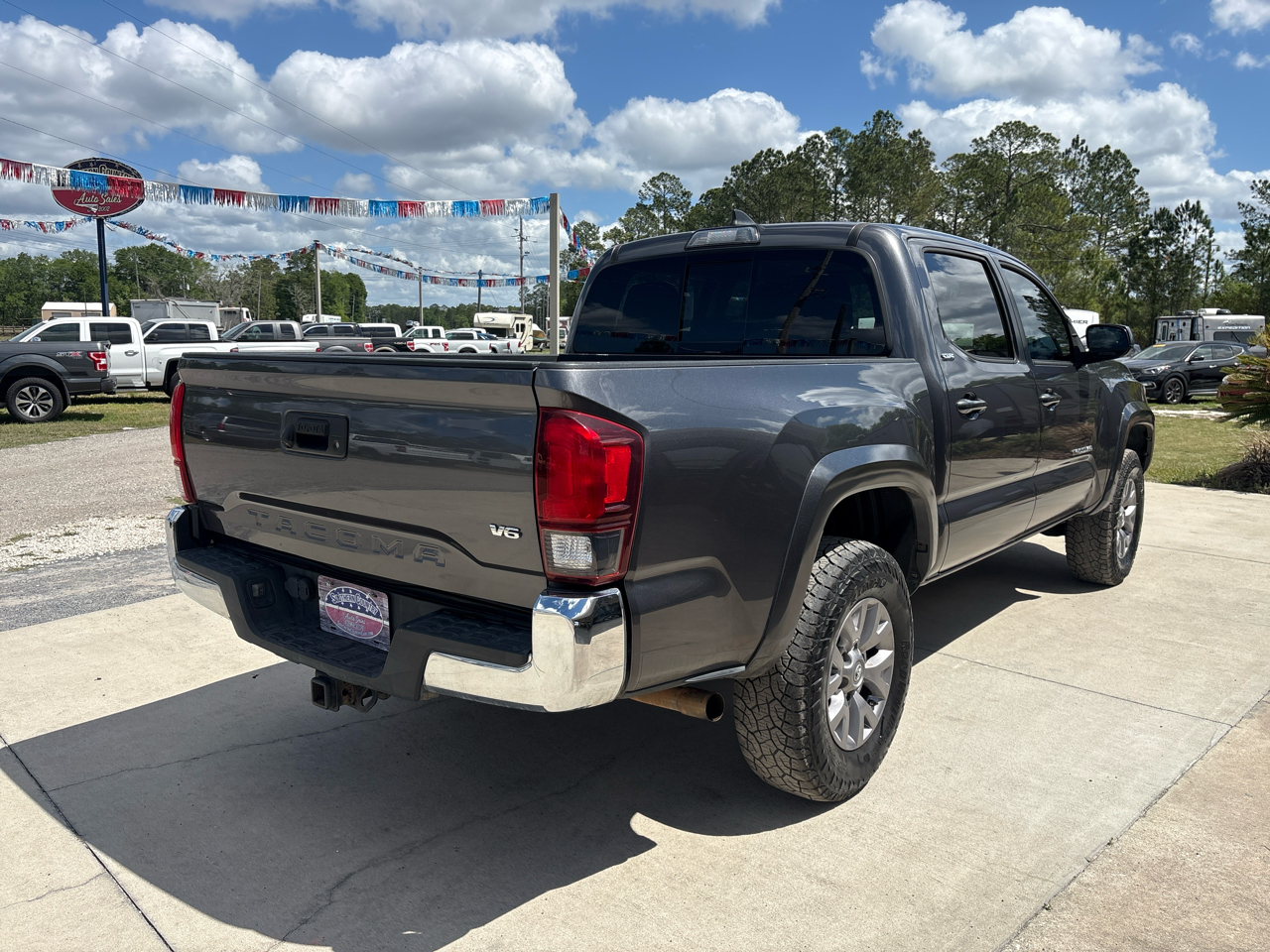 Toyota Tacoma 2WD SR5 Double Cab 5' Bed V6 AT (Natl) 2019