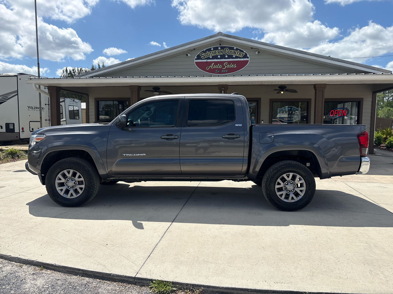 Toyota Tacoma 2WD SR5 Double Cab 5' Bed V6 AT (Natl) 2019