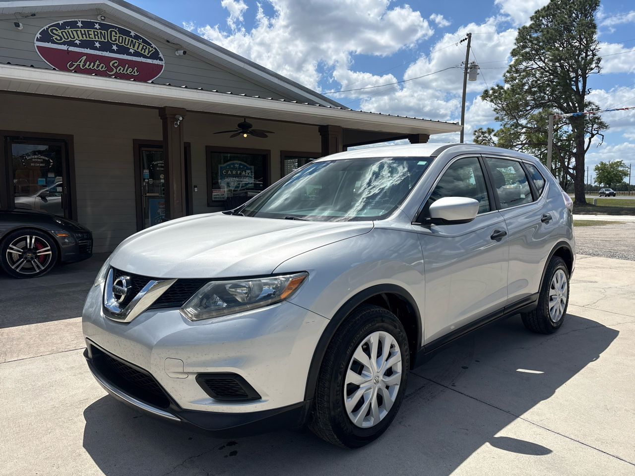 Nissan Rogue FWD 4dr SV 2016