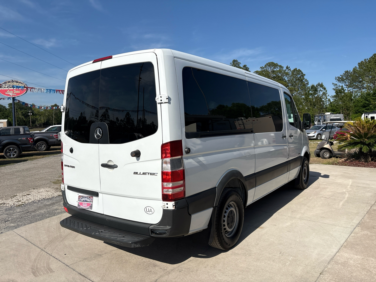 Mercedes-Benz Sprinter Passenger Vans RWD 2500 144" 2016
