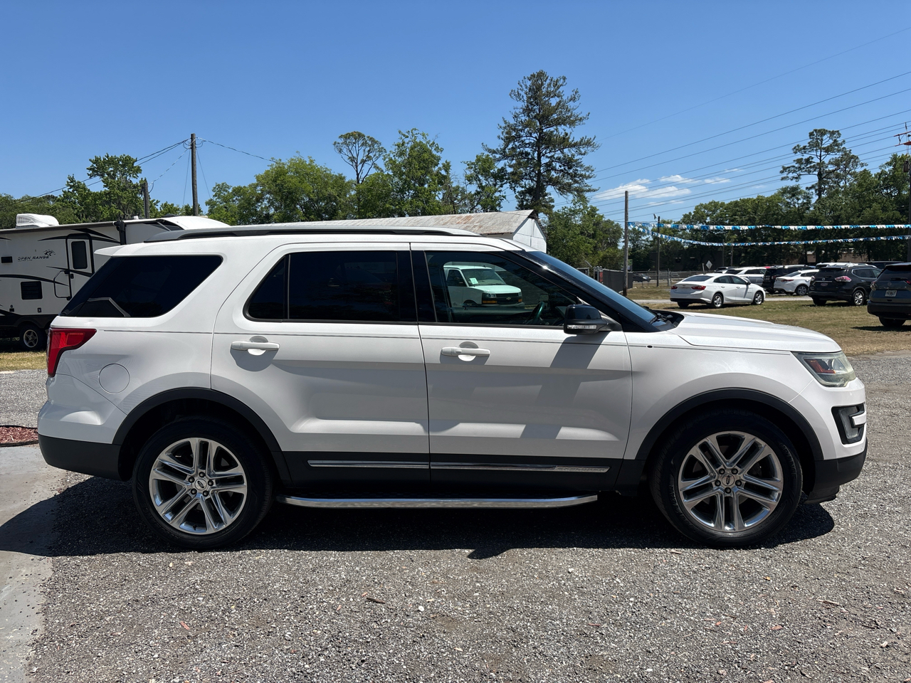 Ford Explorer XLT 4WD 2017