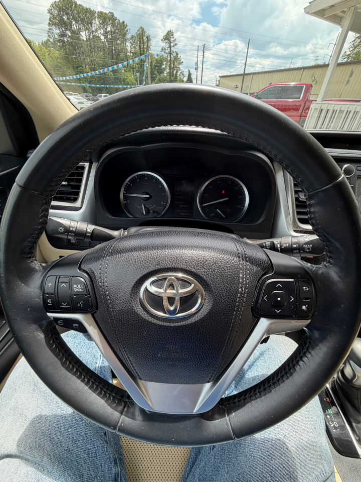 Toyota Highlander AWD 4dr V6 Limited (Natl) 2016