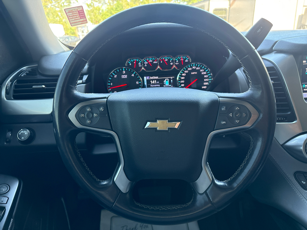 Chevrolet Suburban 2WD 4dr 1500 LT 2019