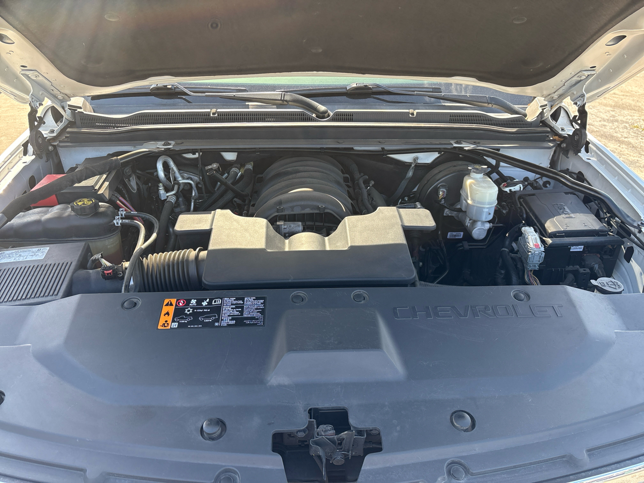 Chevrolet Suburban 2WD 4dr 1500 LT 2019