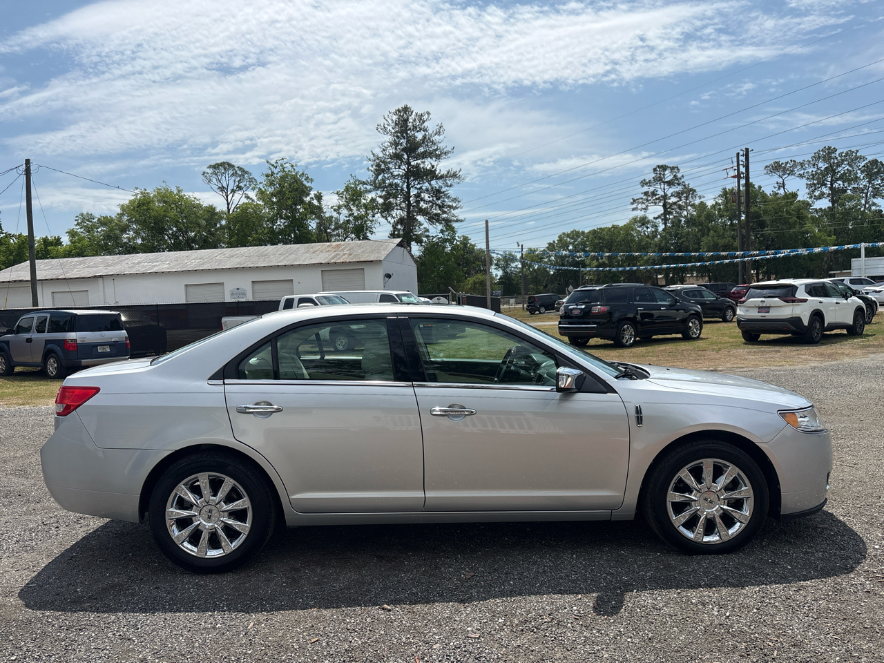 Lincoln MKZ 4dr Sdn FWD 2012