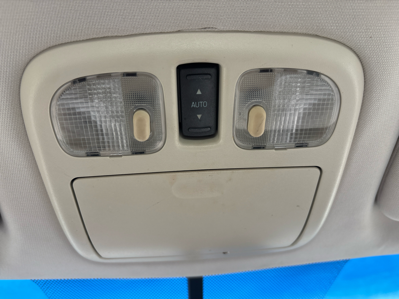 Lincoln MKZ 4dr Sdn FWD 2012