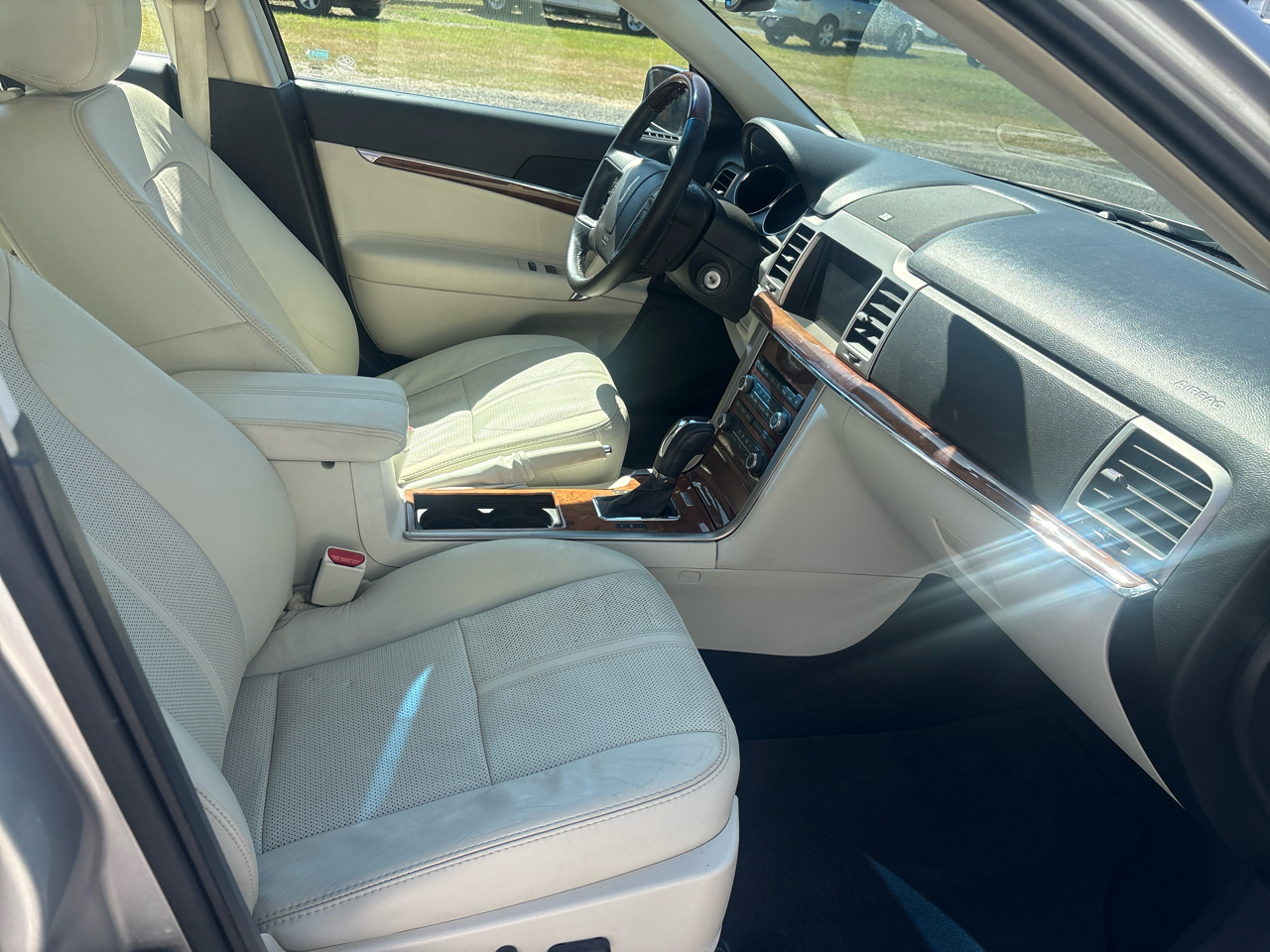 Lincoln MKZ 4dr Sdn FWD 2012