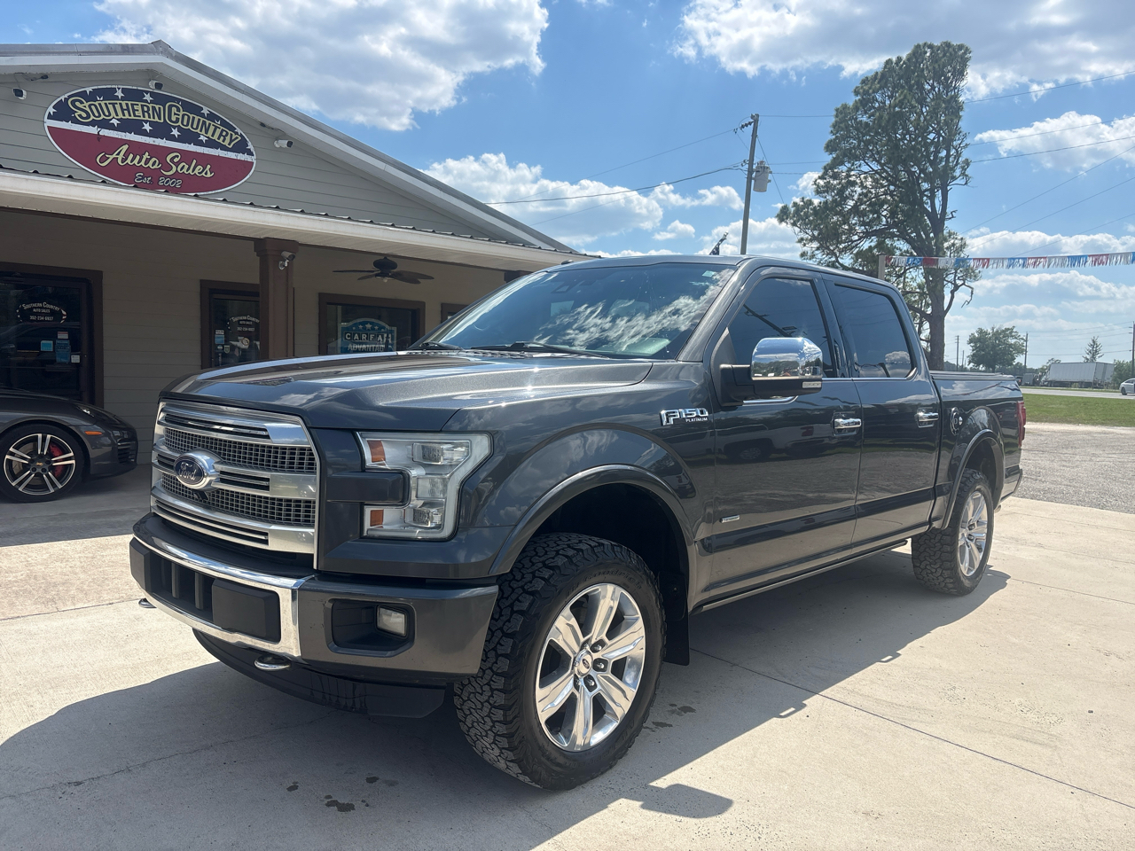 2016 Ford F-150 4WD SuperCrew 145" Platinum
