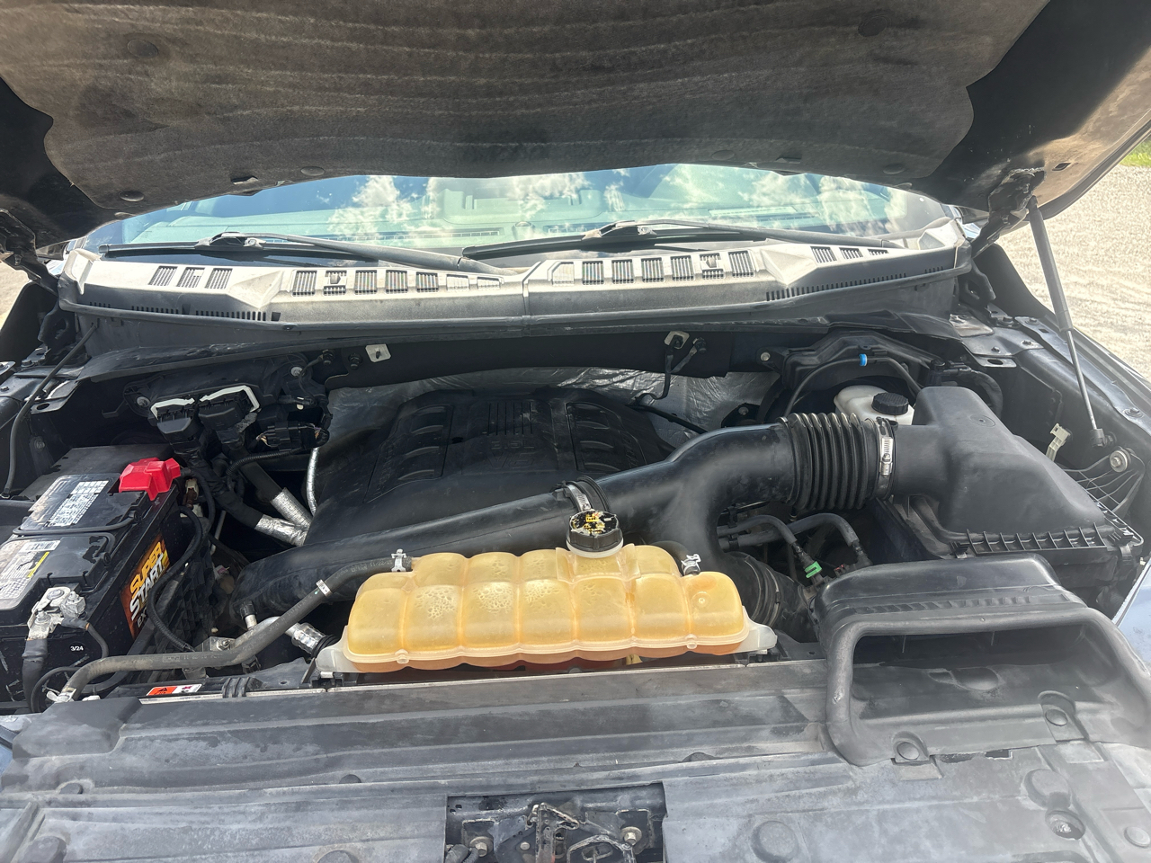 Ford F-150 4WD SuperCrew 145" Platinum 2016