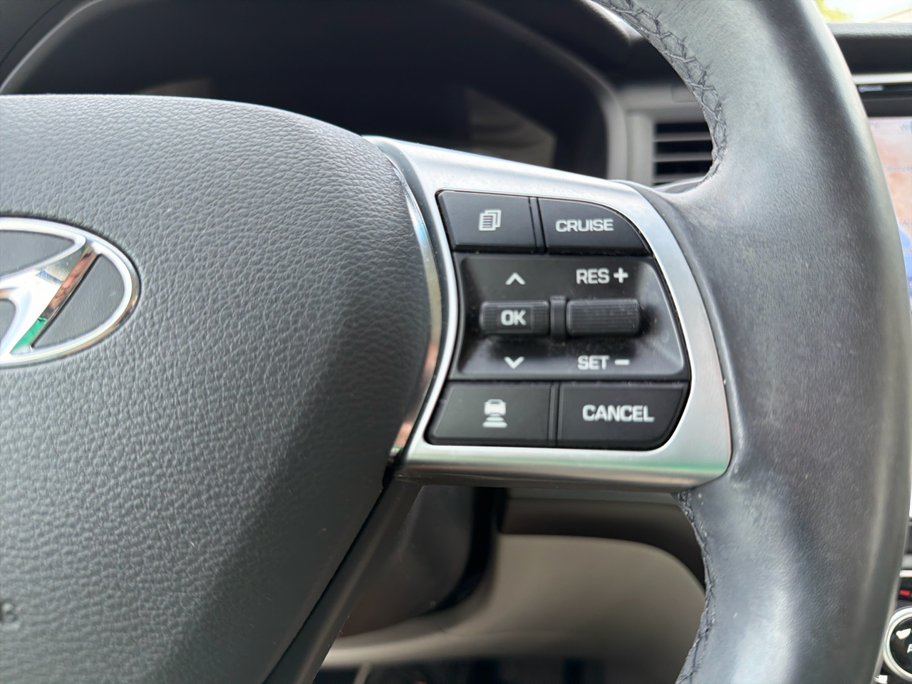 Hyundai Sonata Hybrid Blue 2.0L *Ltd Avail* 2019
