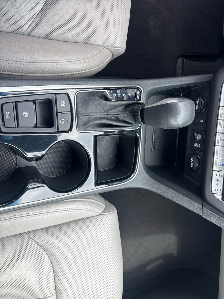 Hyundai Sonata Hybrid Blue 2.0L *Ltd Avail* 2019