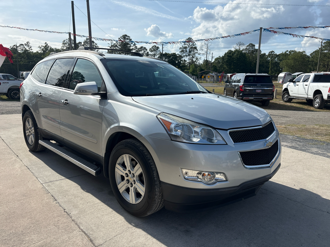 Chevrolet Traverse FWD 4dr LT w/2LT 2011