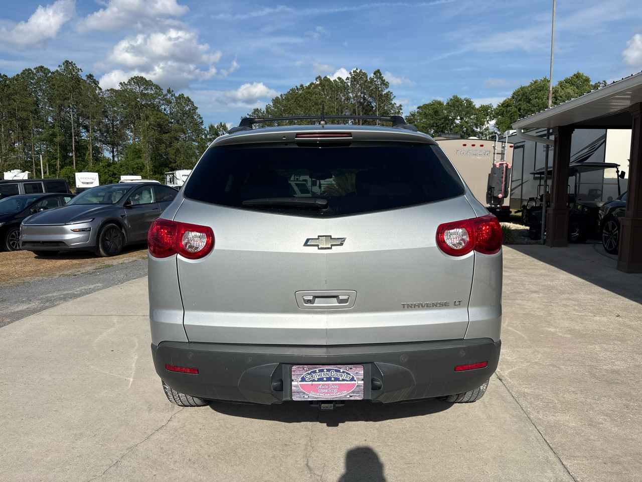Chevrolet Traverse FWD 4dr LT w/2LT 2011