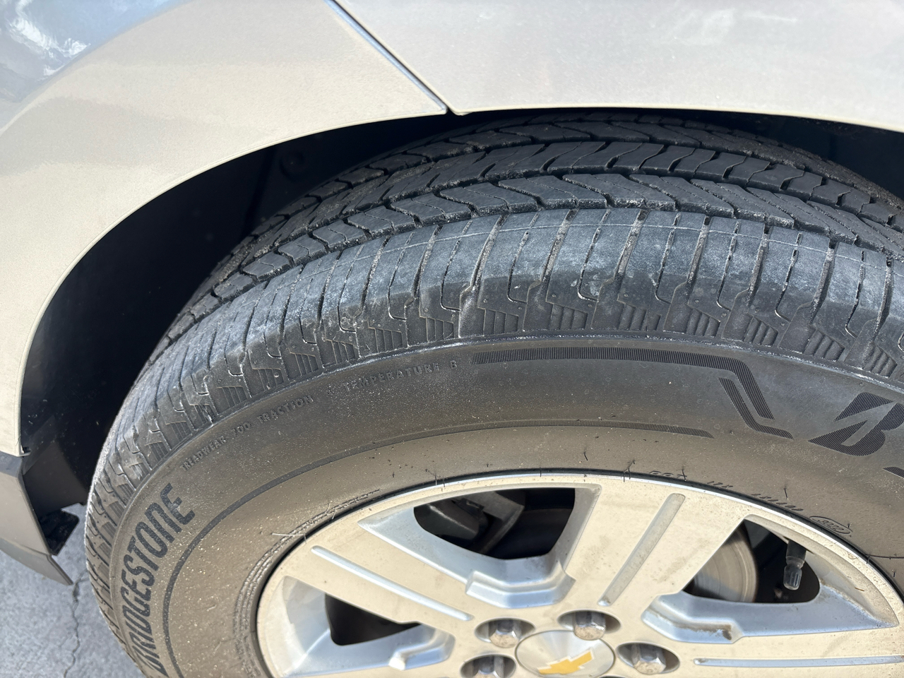 Chevrolet Traverse FWD 4dr LT w/2LT 2011