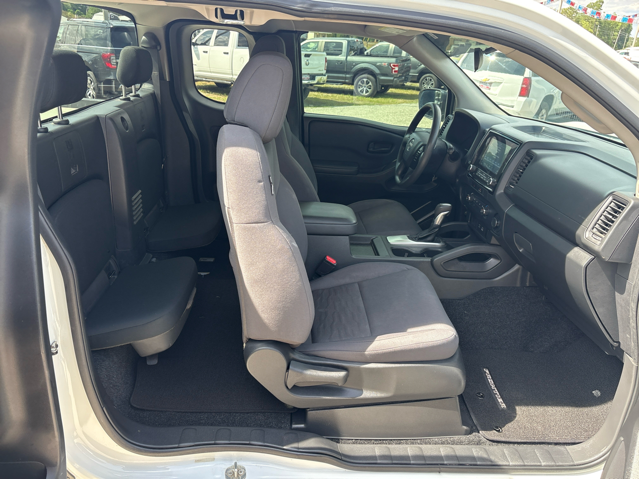 Nissan Frontier King Cab 4x2 S Auto 2022