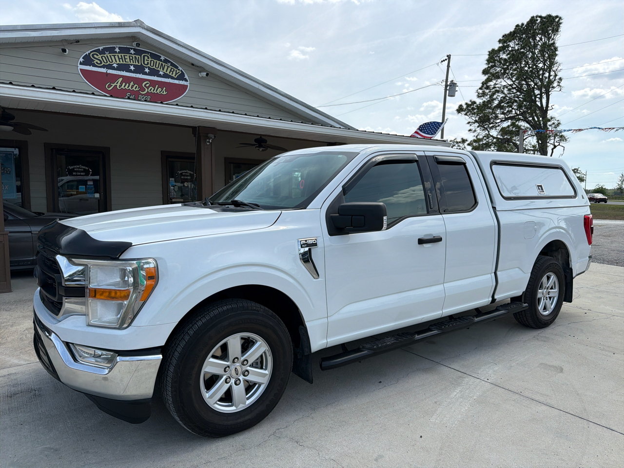 Ford F-150 2WD SuperCab 145" XLT 2021