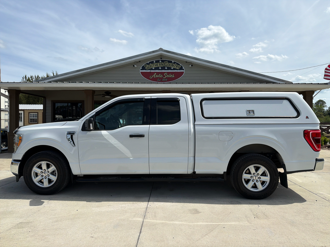 Ford F-150 2WD SuperCab 145" XLT 2021
