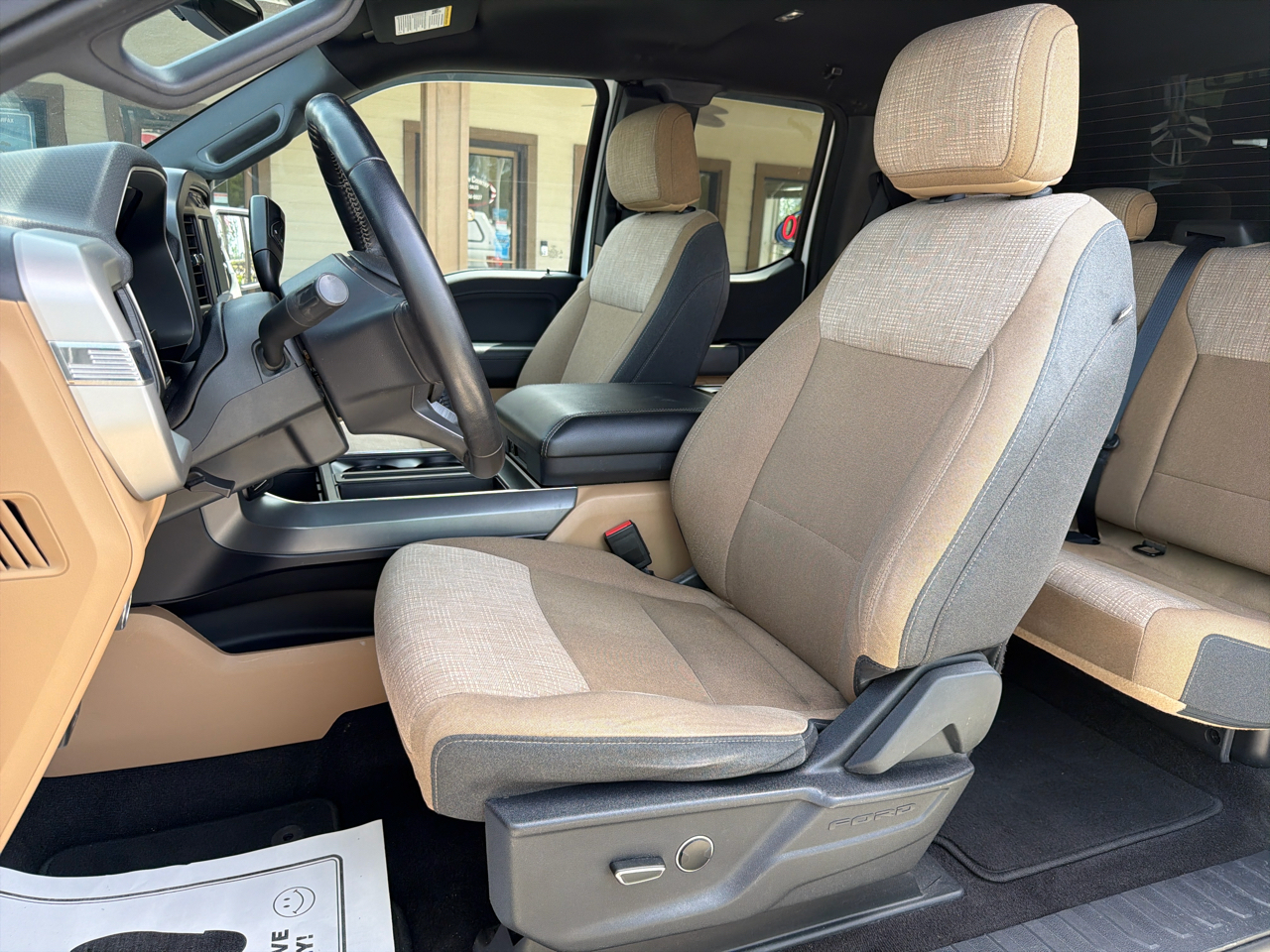 Ford F-150 2WD SuperCab 145" XLT 2021