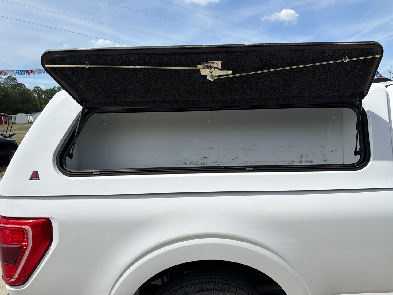 Ford F-150 2WD SuperCab 145" XLT 2021