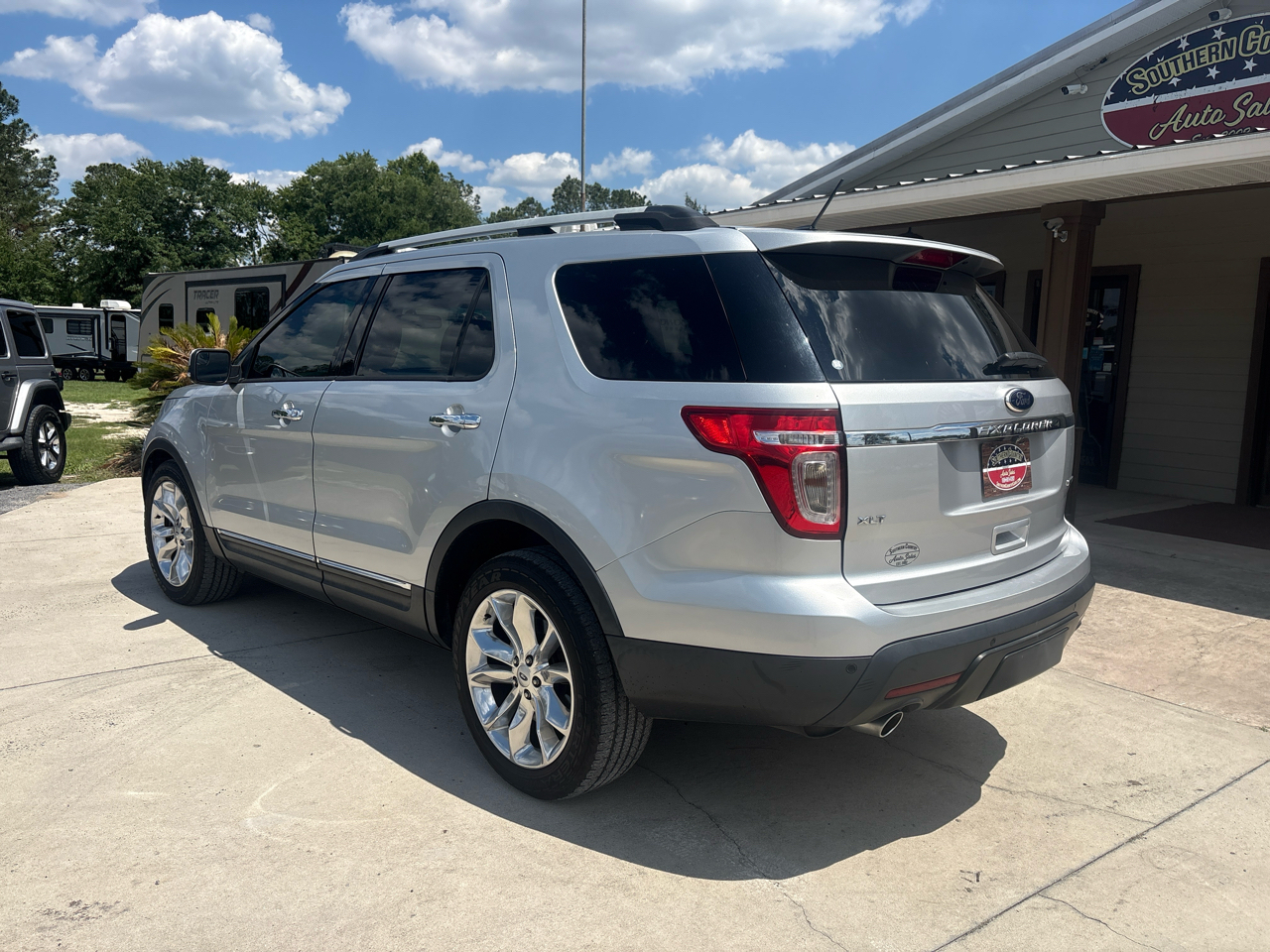 Ford Explorer FWD 4dr XLT 2014