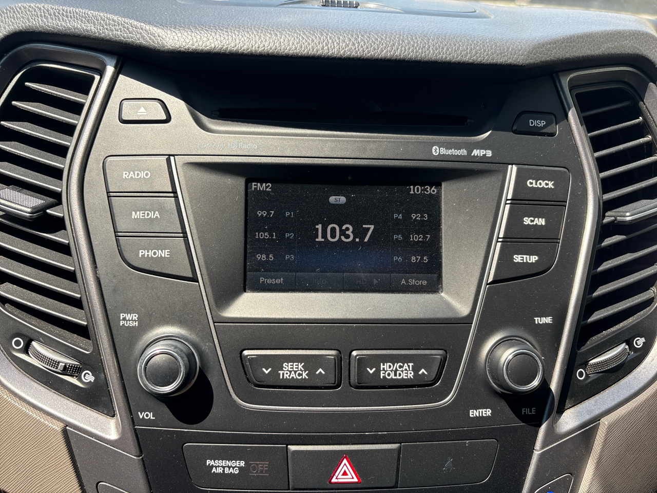 Hyundai Santa Fe FWD 4dr Limited 2016
