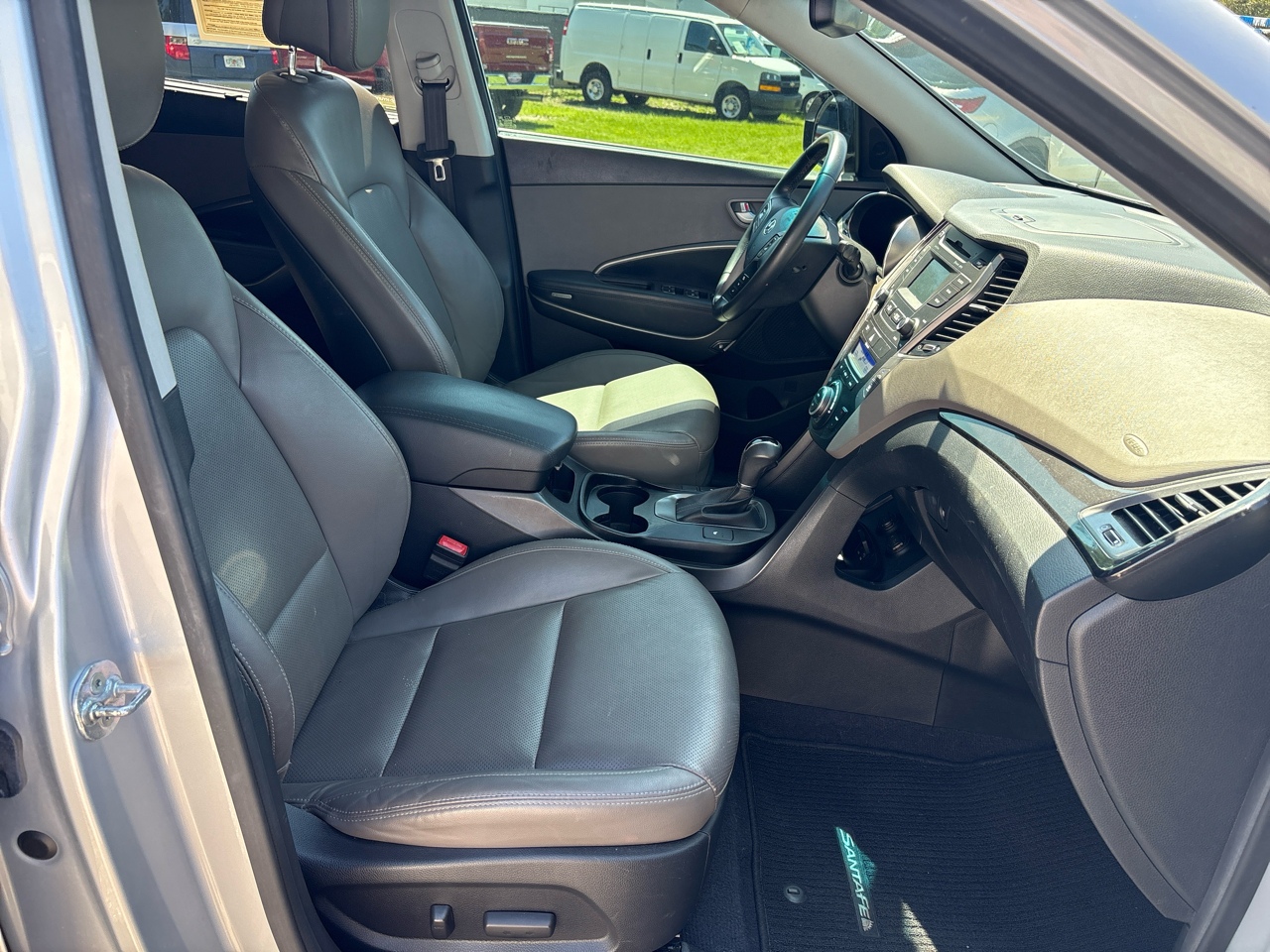 Hyundai Santa Fe FWD 4dr Limited 2016