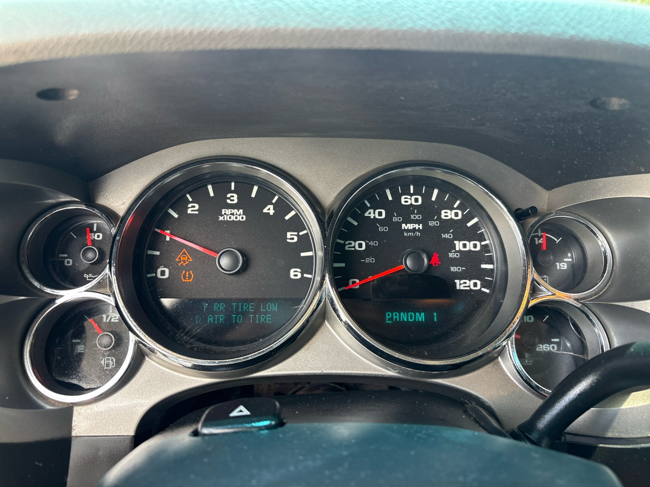 Chevrolet Silverado 2500HD 4WD Ext Cab 144.2" Work Truck 2011