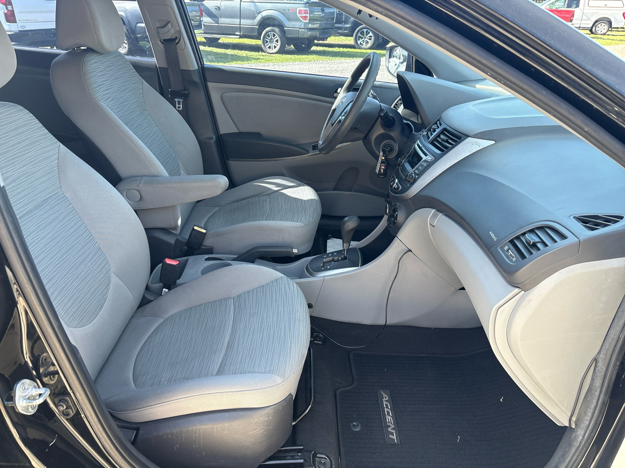 Hyundai Accent 5dr HB Auto GS 2015