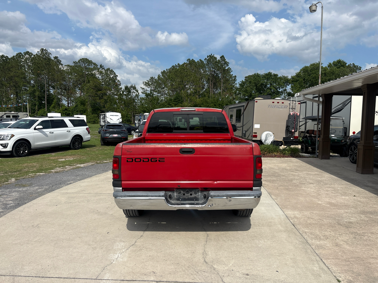 Dodge Ram 1500 2dr Reg Cab 119" WB Work Special 2001