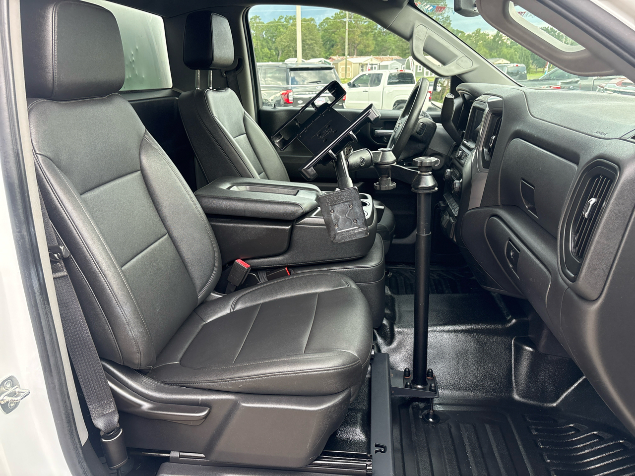 Chevrolet Silverado 1500 2WD Reg Cab 140" Work Truck 2021