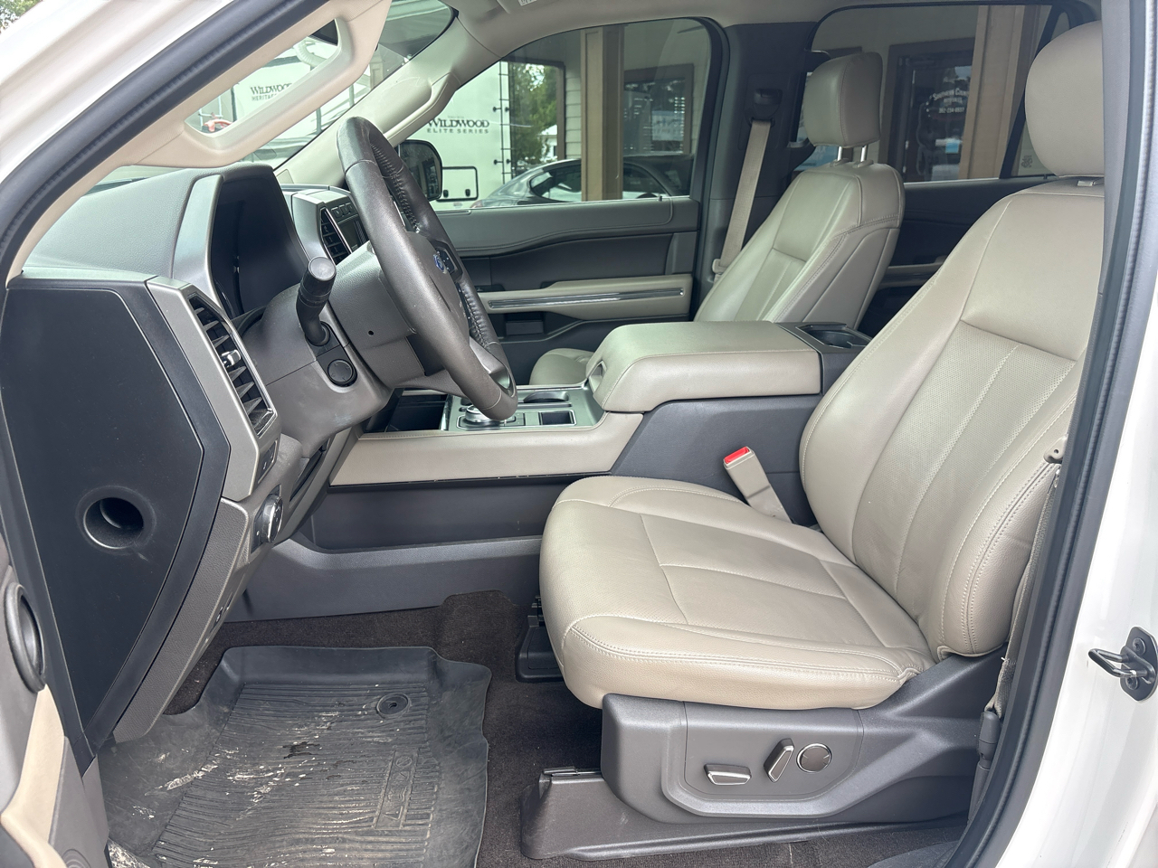Ford Expedition Max XLT 4x2 2019