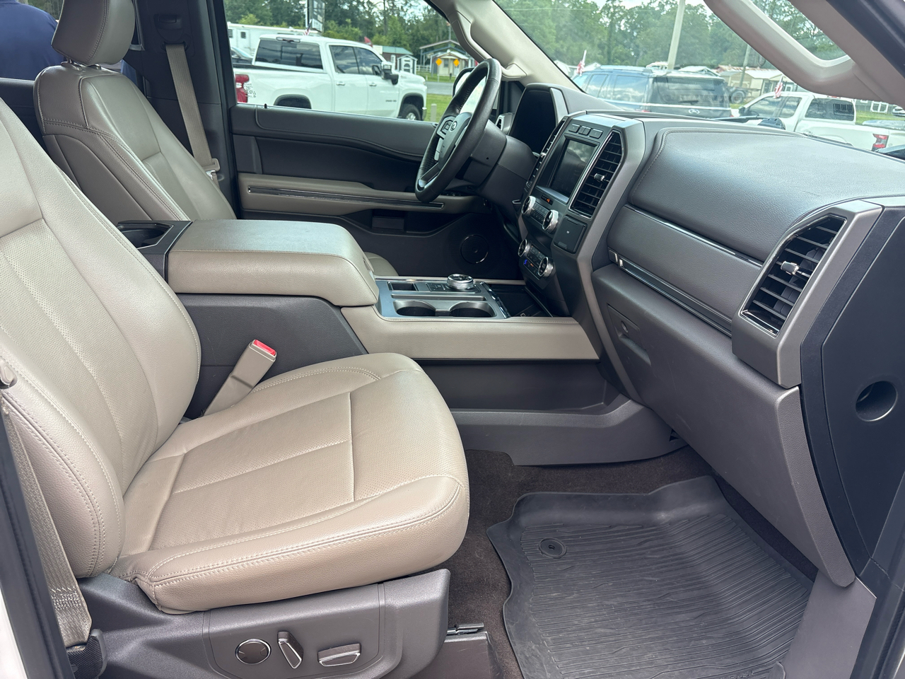 Ford Expedition Max XLT 4x2 2019