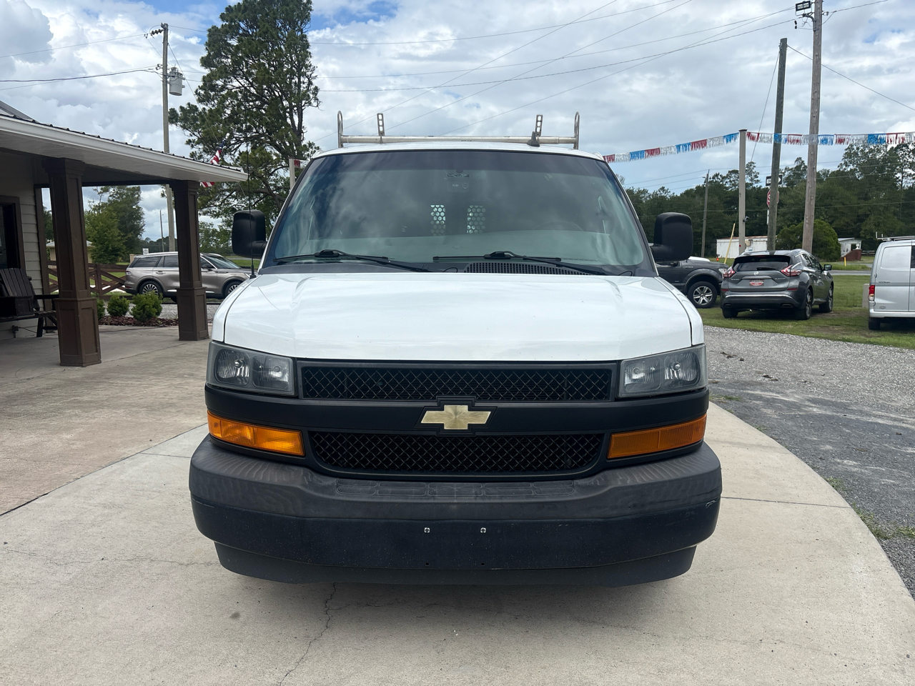 Chevrolet Express Cargo Van RWD 2500 135" 2020
