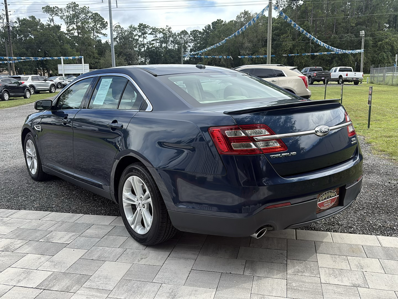 Ford Taurus SEL FWD 2017