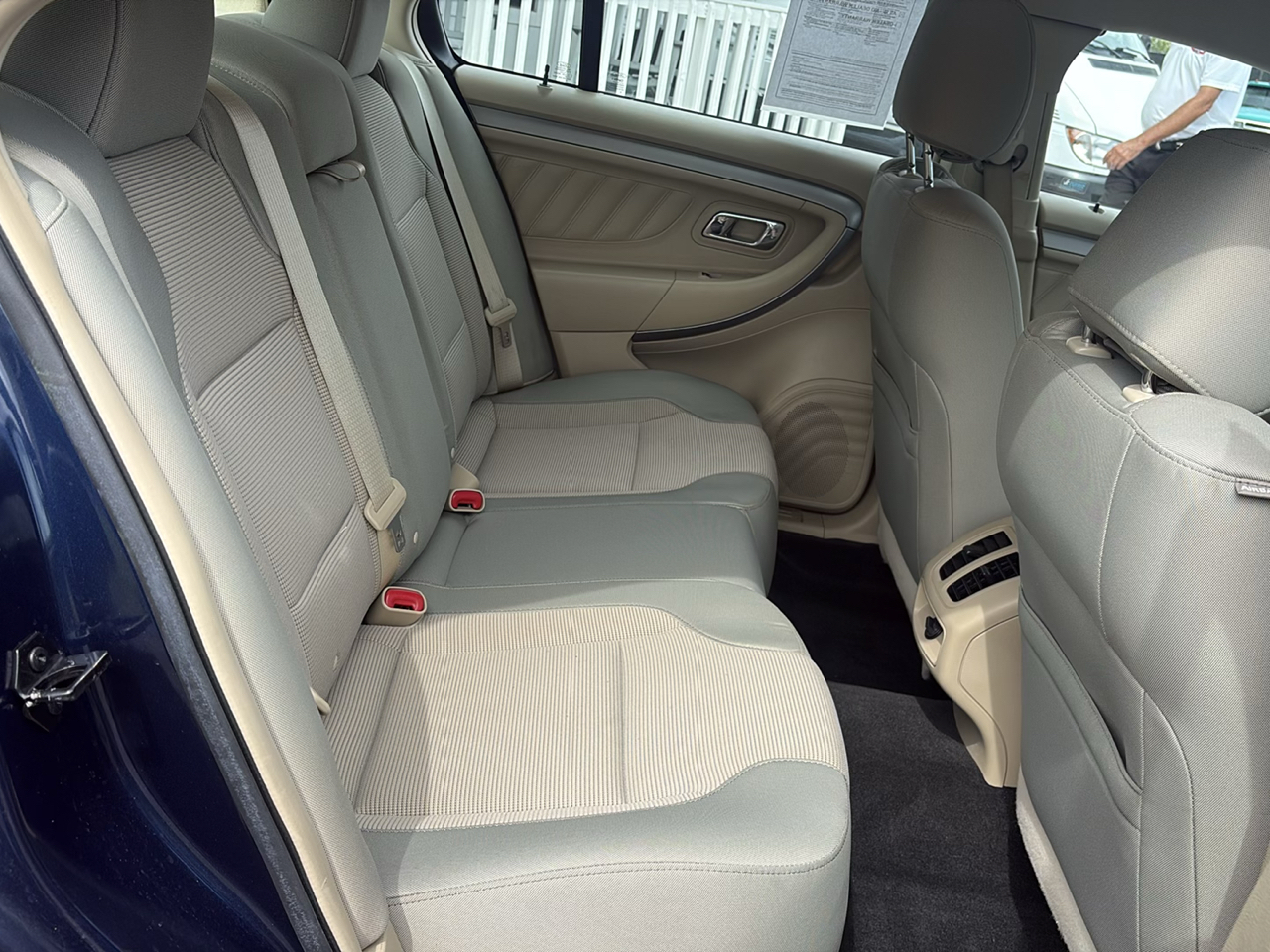Ford Taurus SEL FWD 2017