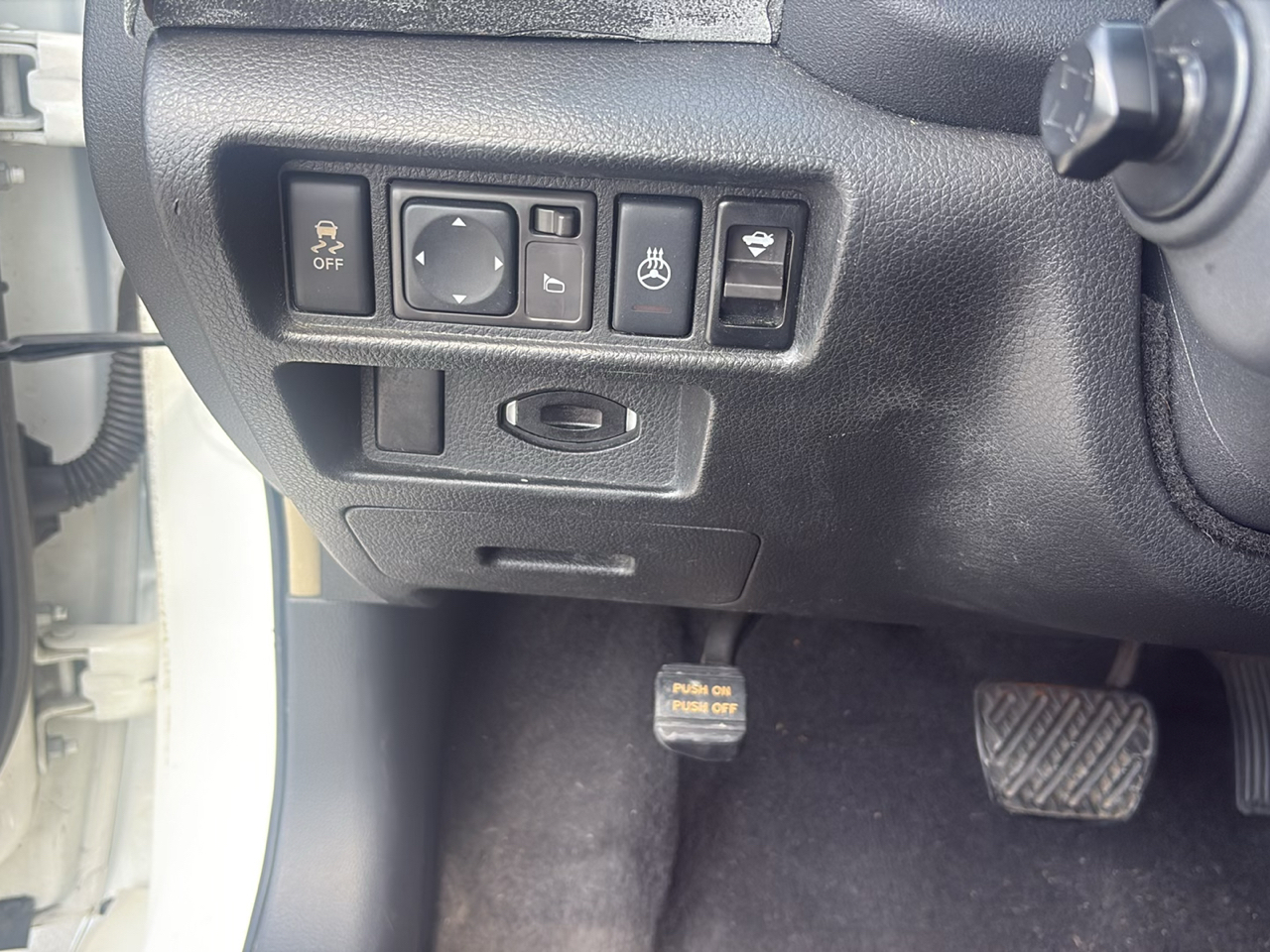Nissan Maxima 4dr Sdn V6 CVT 3.5 SV w/Sport Pkg 2011