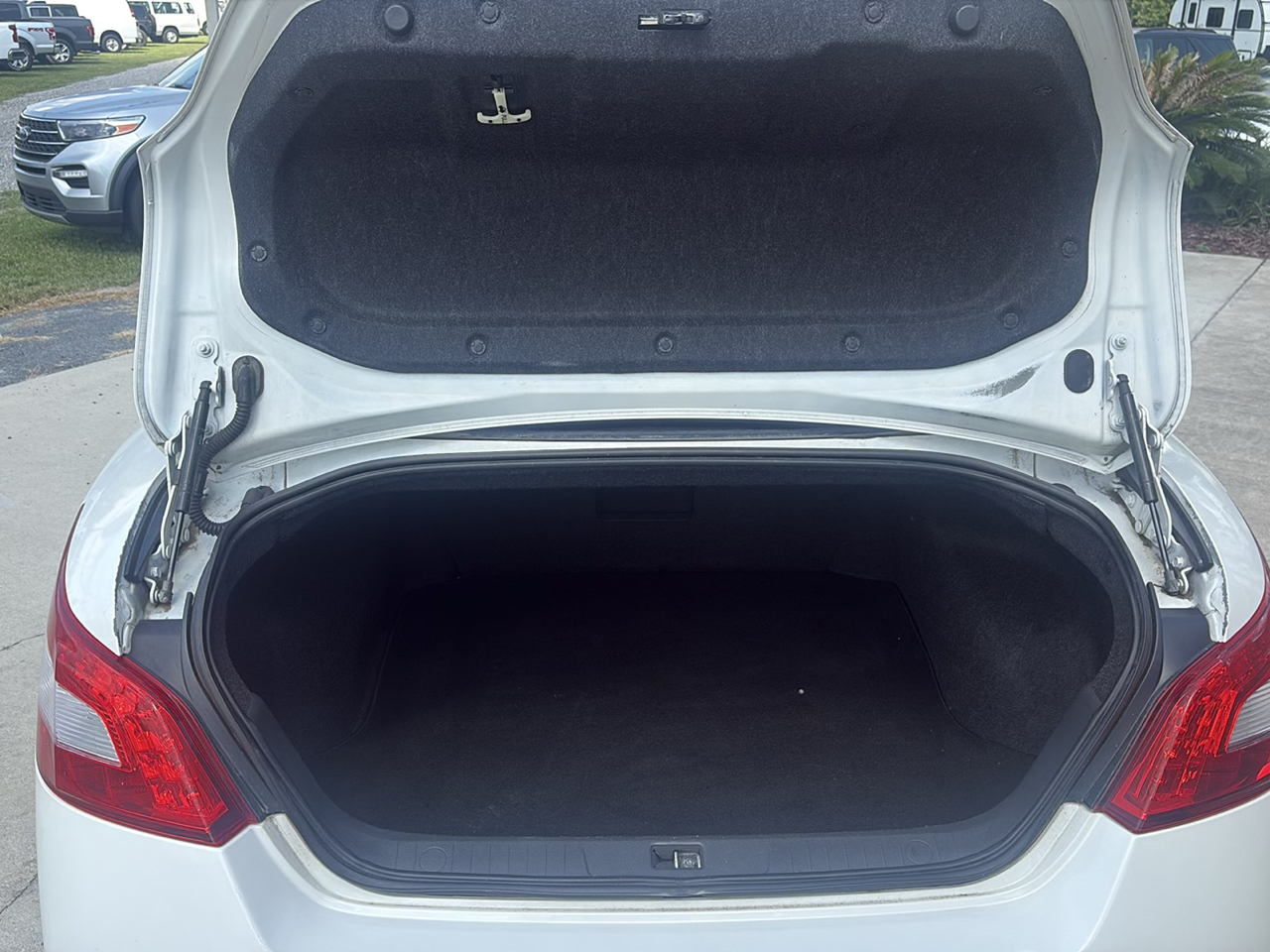 Nissan Maxima 4dr Sdn V6 CVT 3.5 SV w/Sport Pkg 2011