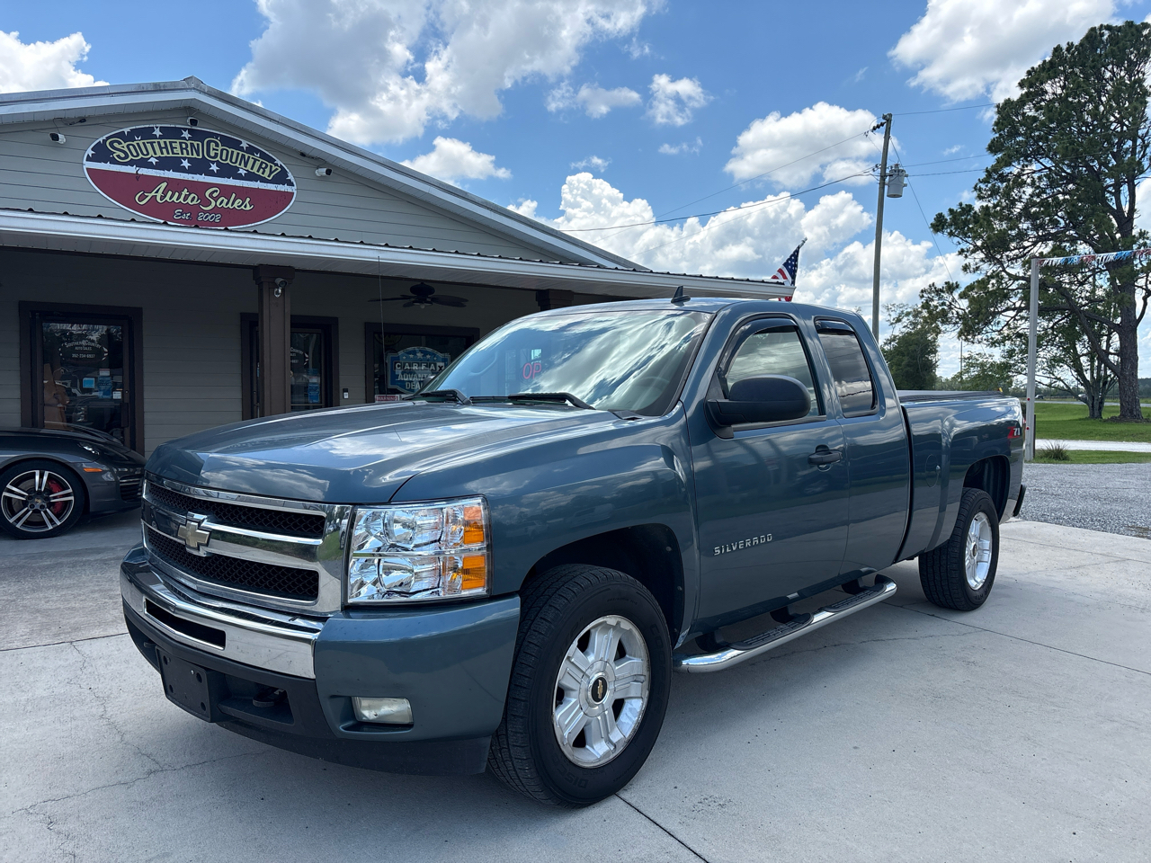 Chevrolet Silverado 1500 2WD Ext Cab 143.5" LT 2011