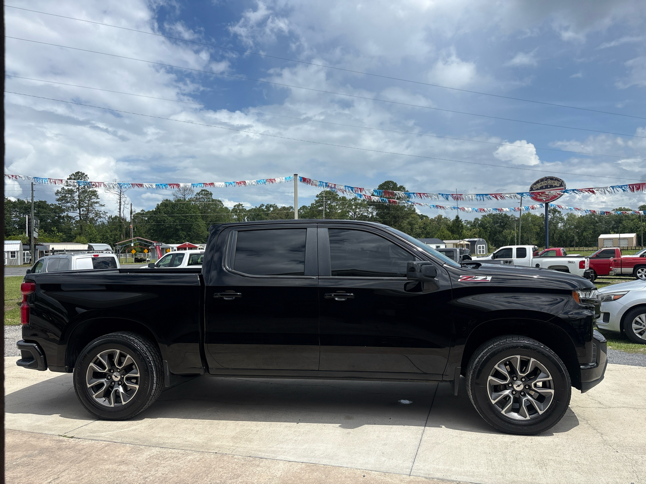 Chevrolet Silverado 1500 4WD Crew Cab 147" RST 2020