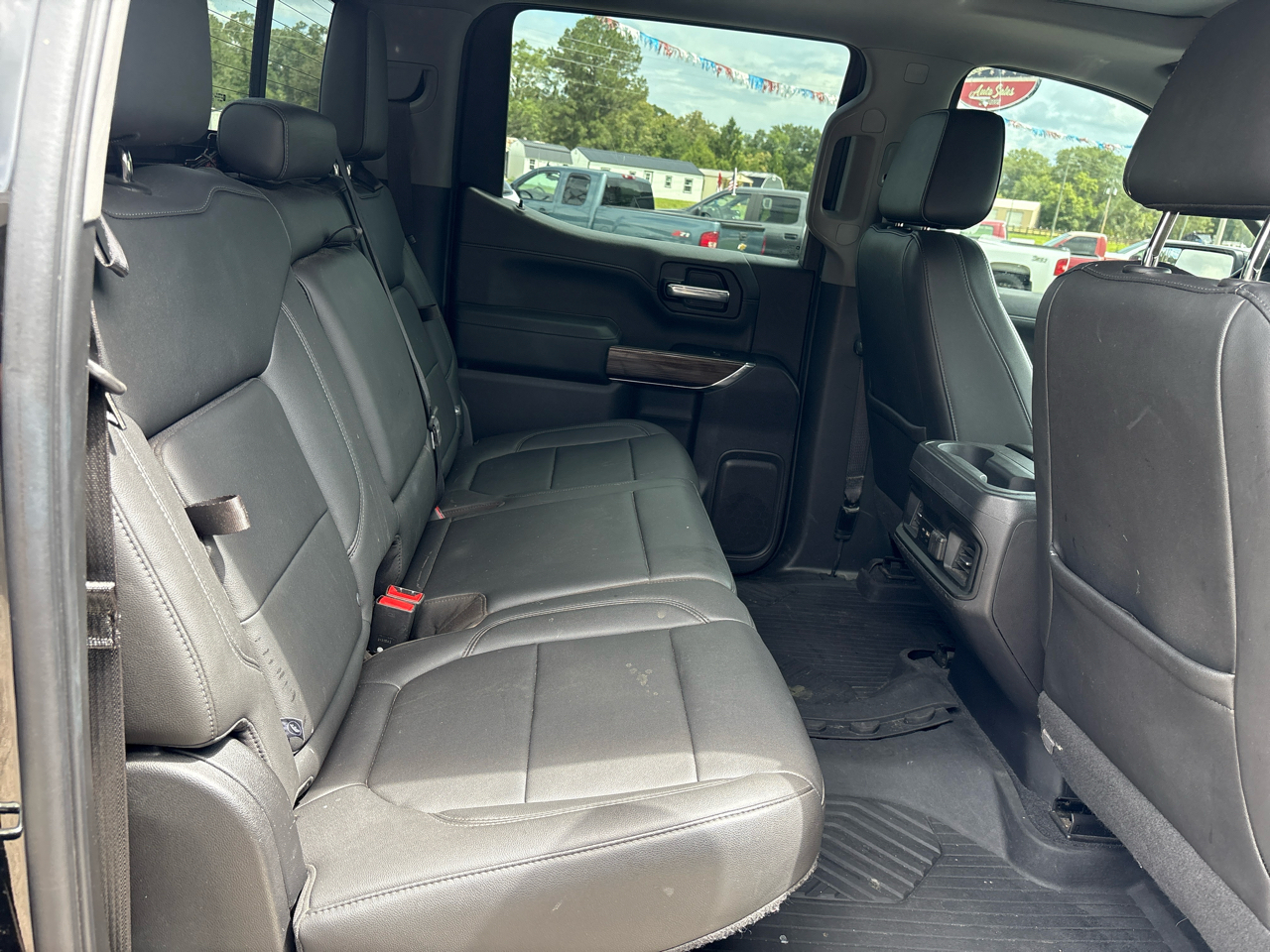 Chevrolet Silverado 1500 4WD Crew Cab 147" RST 2020